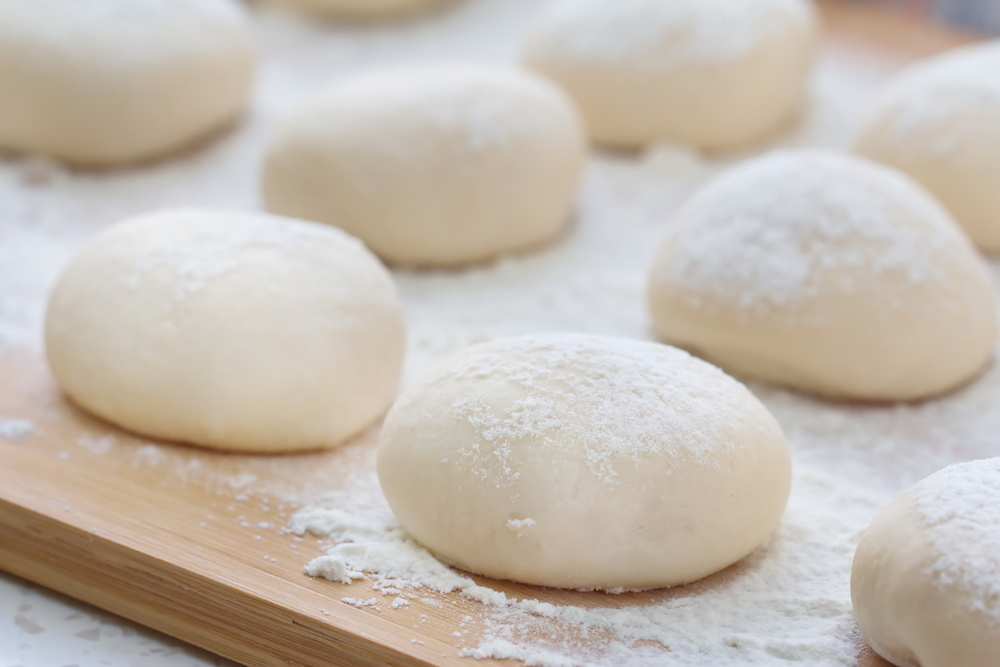 The easy way to defrost and proof frozen pizza dough