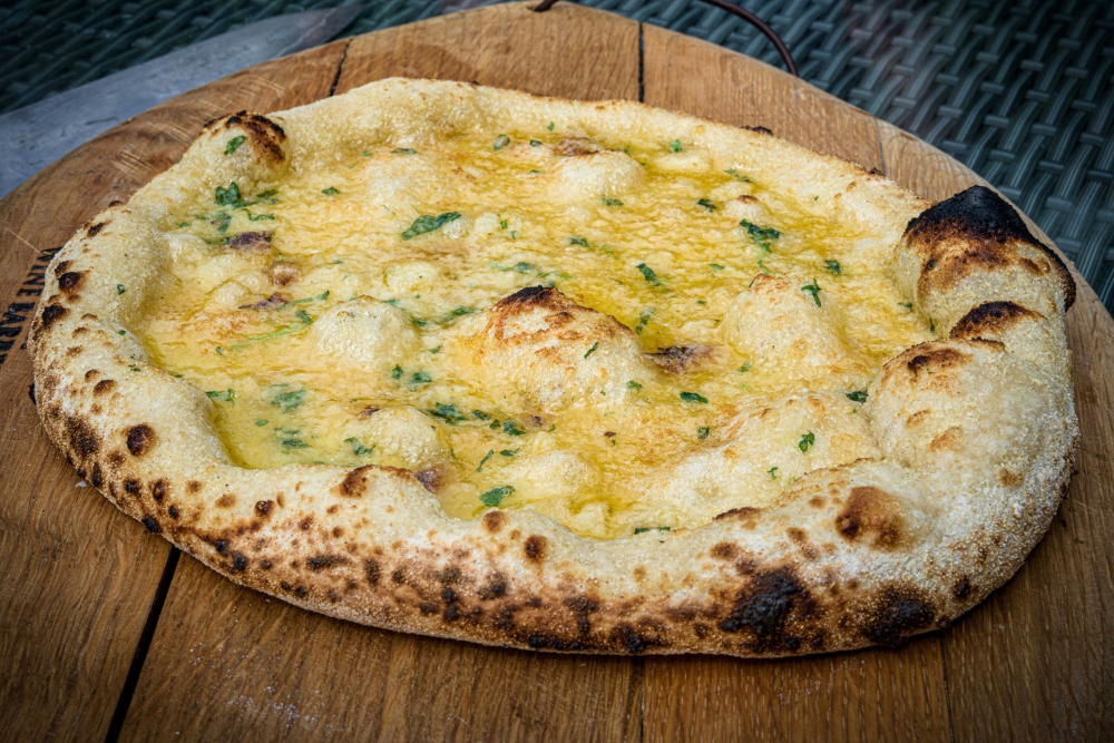 Best Ever Garlic Pizza Bread