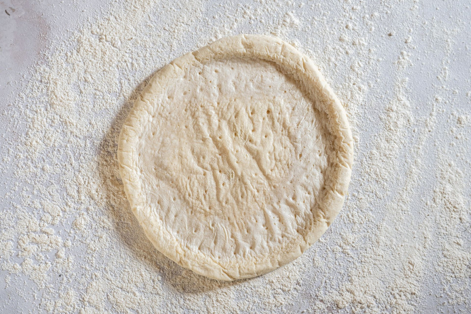 Outdoor Pizza Starter Bundle: Pizza Bases + Sauce + Cheese