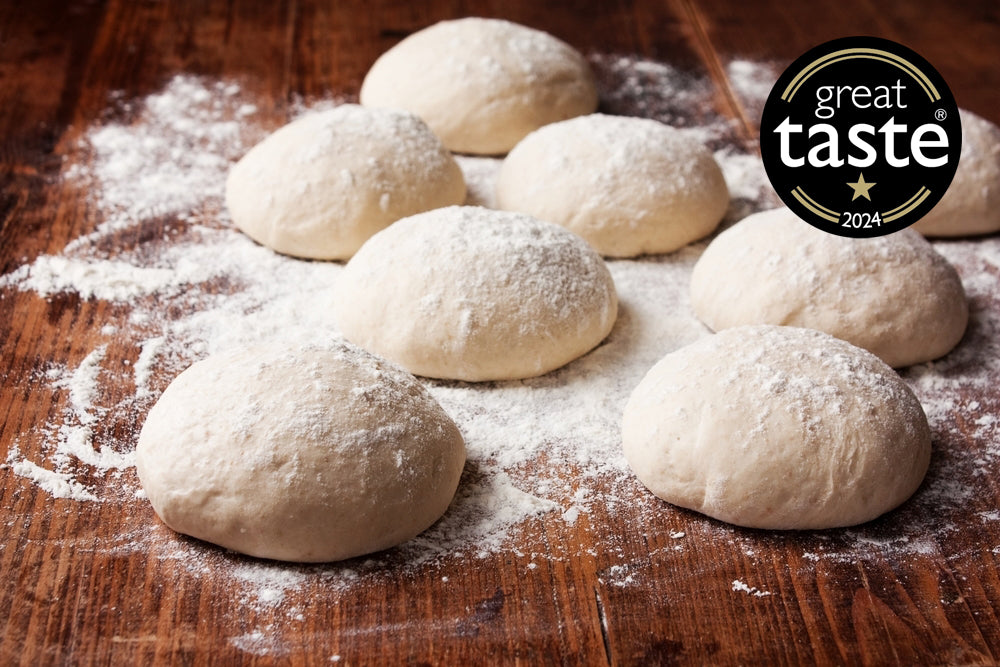 Italiana Pizza Dough Balls - Pack of 16 x 240g
